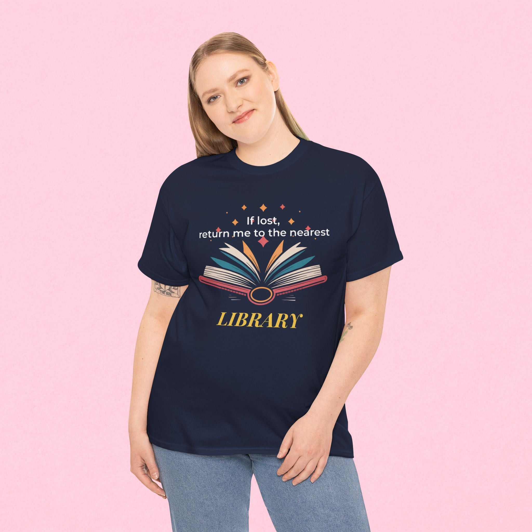 If lost return me to the nearest library T-Shirt | Reading Book Graphic Tee Gifts for Her