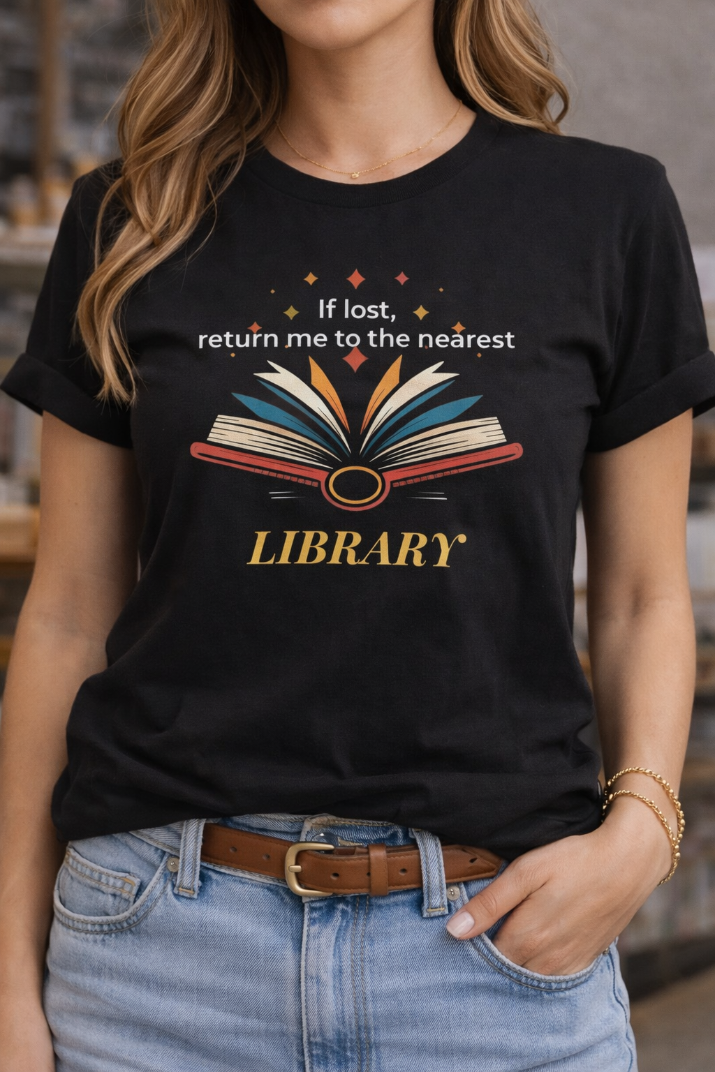 If lost return me to the nearest library T-Shirt | Reading Book Graphic Tee Gifts for Her