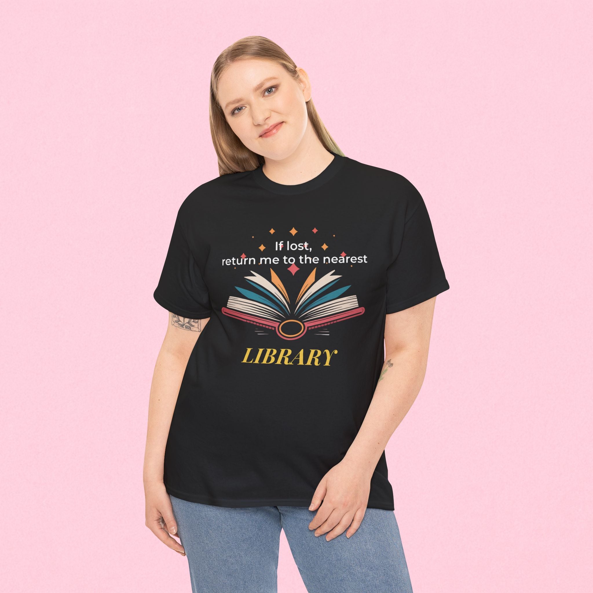 If lost return me to the nearest library T-Shirt | Reading Book Graphic Tee Gifts for Her